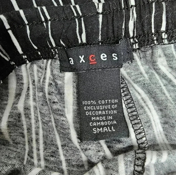 Access Pants S NWT - Picture 3 of 3
